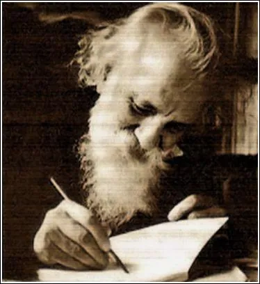 N le 27 juin 1884, philosophe des sciences et de la posie, pistmologue remarquable, il a crit, entre autres, 'La Formation de l'esprit scientifique', 'L'Eau et les rves', 'La Psychanalyse du feu'