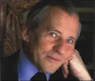 N le 16 juin 1925, philosophe, romancier, membre de l'Acadmie franaise, il a sign des romans tels ' La Gloire de l'empire', 'Au plaisir de Dieu', 'C'est une chose trange  la fin que le monde'