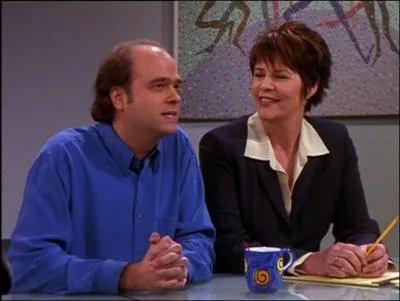 C'est Pete Hornberger dans la srie '30 Rock'. Quel acteur joue le metteur en scne qui dsire voir Joey nu ?