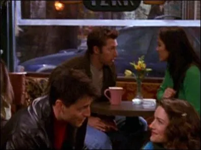 Avec neuf mdailles olympiques et seize mondiales, ce nageur australien est l'un des plus titrs au monde. Dans cet pisode on le voit  peine mais il est l, derrire Joey. Qui est-ce ?