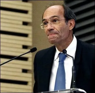 Ministre du budget et des comptes publics ... si si c'est pas un gag