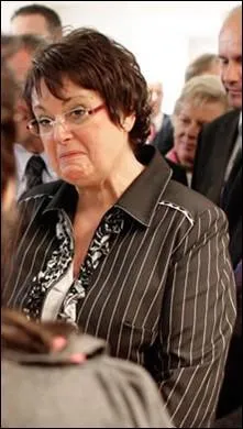 Ministre du logement ... a donne pas envie de l'avoir comme voisine