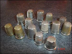 Je collectionne les ds  coudre, je suis...