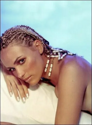 Cette habitante de 'Bimboland', qui n'a rien de 'ridicule', a russi  dcrocher un Csar du meilleur second rle en allant faire un sjour dans une 'Auberge espagnole' :