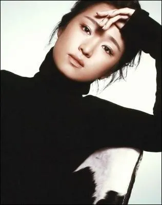 Aprs avoir livr ses 'mmoires' dans la peau d'une geisha, cette sublime chinoise a charm Colin Farrell dans 'Miami Vice' :