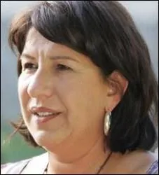 Visage commun et passe-partout, elle est un second rle rcurrent du cinma et de la tlvision franaise ('Le Schpountz', 'Fallait pas ! ', 'L'Antidote', 'Clem', 'Josphine, Ange Gardien'...