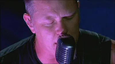 Dans quel lieu historique de France Metallica a-t-il fait un concert le 7 juillet 2009 ?