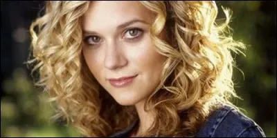 Qui incarne Peyton Sawyer dans "Les Frères Scott" ?