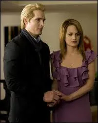 Elle incarne ... dans Twilight