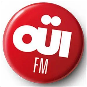 Quel duo de comiques s'est rencontr et a dbut sa carrire sur Oi FM ?