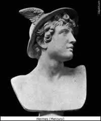 Quel est ce dieu dont les attributs sont les sandales, le chapeau avec des ailes et le blier ?