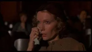 Dans ce film de Woody Allen de 1985 avec Mia Farrow, la rose du Caire est :