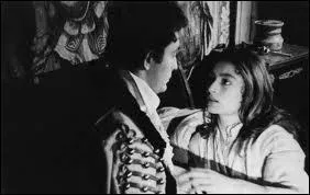 Anouk Aime meurt dans les bras de Jean-Claude Pascal dans un film d'Alexandre Astruc (1953) tir d'une nouvelle de Barbey d'Aurevilly, Le rideau :