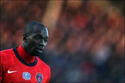 Avec combien de clubs diffrents, Claude Makelele, a-t-il gagn le Championnat du pays ?