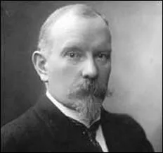 Qui a crit ' Poil de carotte ' ?