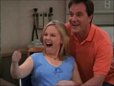 Il eut des rles rcurrents dans 'SeaQuest', 'Everwood', 'La Caravane de l'trange' et 'FBI : Duo trs spcial'. Qui joue Marc, le mari de la premire femme qui accouche au ct de Rachel ?