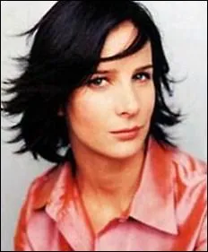 Cette australienne a t la meilleure amie de Muriel au cinma avant de finir 'Six pieds sous terre' :