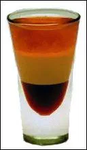 Kahlua, Bayley's, liqueur d'orange, ne pas mlanger, flamber. Sant ! On appelle a