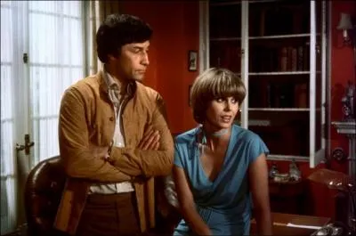 Celle ci tait second par : ( Gareth Hunt )