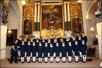  quelle chorale appartient cet uniforme ?