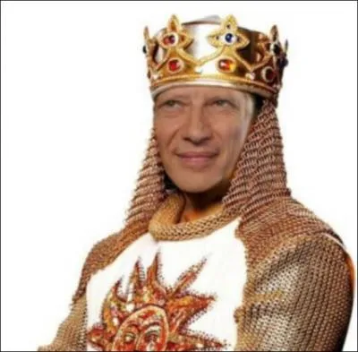 Ce fier chevalier est :