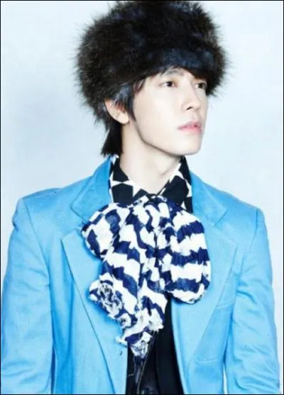 Quelle est la date de naissance de Donghae ?