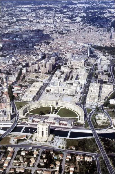 Quel est le chef-lieu de la rgion Languedoc-Roussillon ?