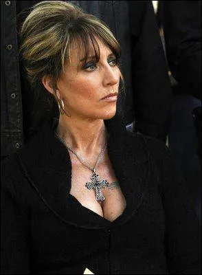 Qui joue le rle de Gemma Teller-Morrow ?