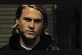 Qui joue le rle de Jax Teller ?