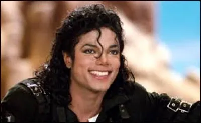 Des accusations graves touchant à la pédophilie furent portées contre Michael Jackson. Les victimes supposées étaient...