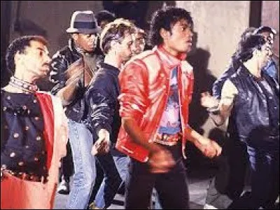 Un fameux solo de guitare a une large place dans ''Beat It'' . Qui l'a interprété ?