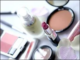 Pour les femmes on pourra trouver aussi, tout un ensemble de ...