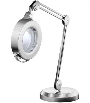 Quelle est la proposition exacte pour dcrire la marque Clinique ?