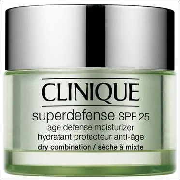 Quels sont les bnfices beaut du produit Superdefense SPF 25 ?