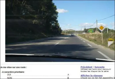 Je me situe sur une route  caractre prioritaire ?