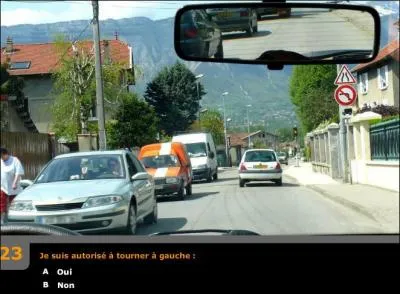 Je suis autoris  tourner  gauche ?