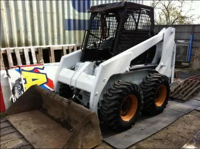 Quel nom a cette engin de TP ?