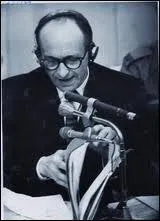 Quel criminel nazi est captur  Buenos Aires par des agents israliens ?