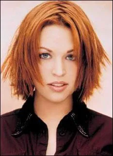 Dans quelle chanson de Natacha Saint-Pierre, intervient-il dans le refrain ?