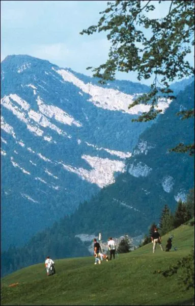 Quel massif montagneux trouve-t-on en Franche-Comt ?