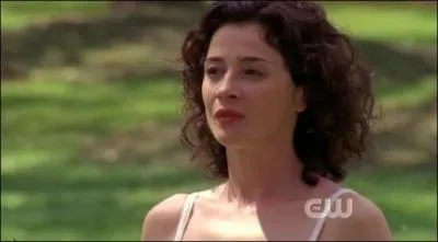 Voyons maintenant Karen Roe. Cochez les affirmations la concernant.