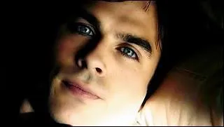 Dans la saison 2 , qui Damon a-t-il d tuer par gentillesse ?