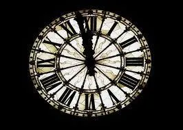 En Espagne, la nuit de Nol, quelle graine de fruit a-t-on coutume de manger  chacun des 12 coups de minuit ?