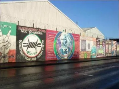 Cette ville d'Irlande du Nord est aussi le titre d'une chanson de Boney M.