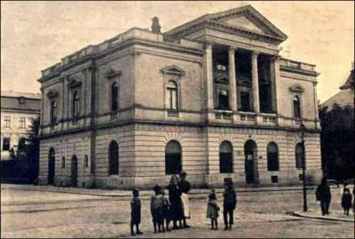 Qui a rendu l'cole obligatoire ?