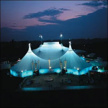 2000/2002 : Stphanie vivra avec Franco ...