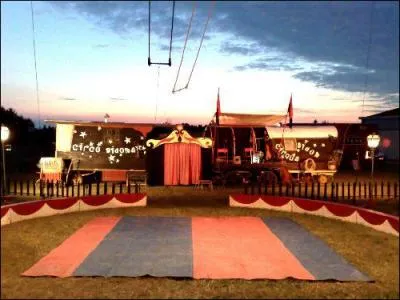 ... . mais pousera en 2003 Adans ... . divorce l'ann suivante