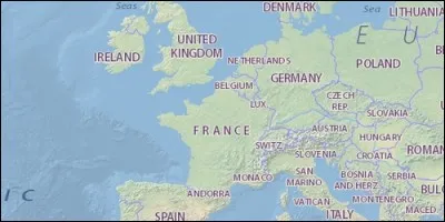 La France a une frontière terrestre commune avec la Grande-Bretagne.