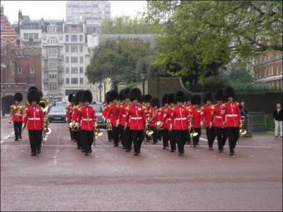 21 avril : Royaume Unis ; c'est :