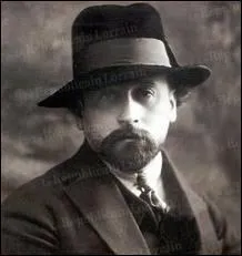 Quel journaliste-crivain est l'auteur des Forats de la route ?